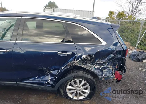 2016 Kia Sorento 2.4L Lx z USA, uszkodzony, nr VIN 5XYPG4A3XGG074105